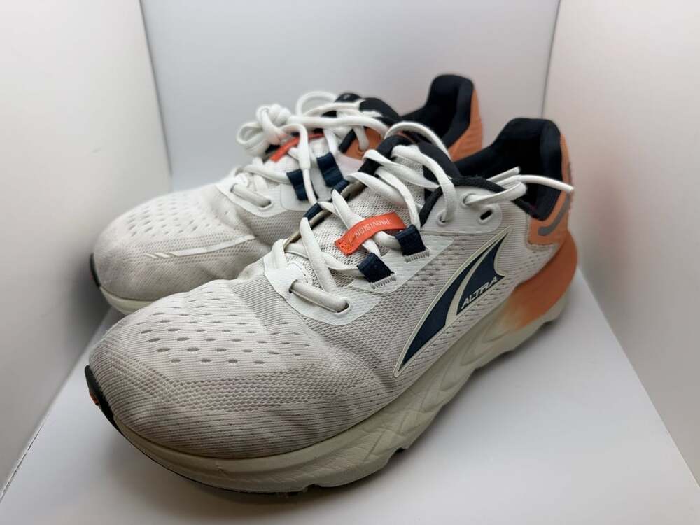 Altra Provision 7 Women's Running Shoes White Coral size 8